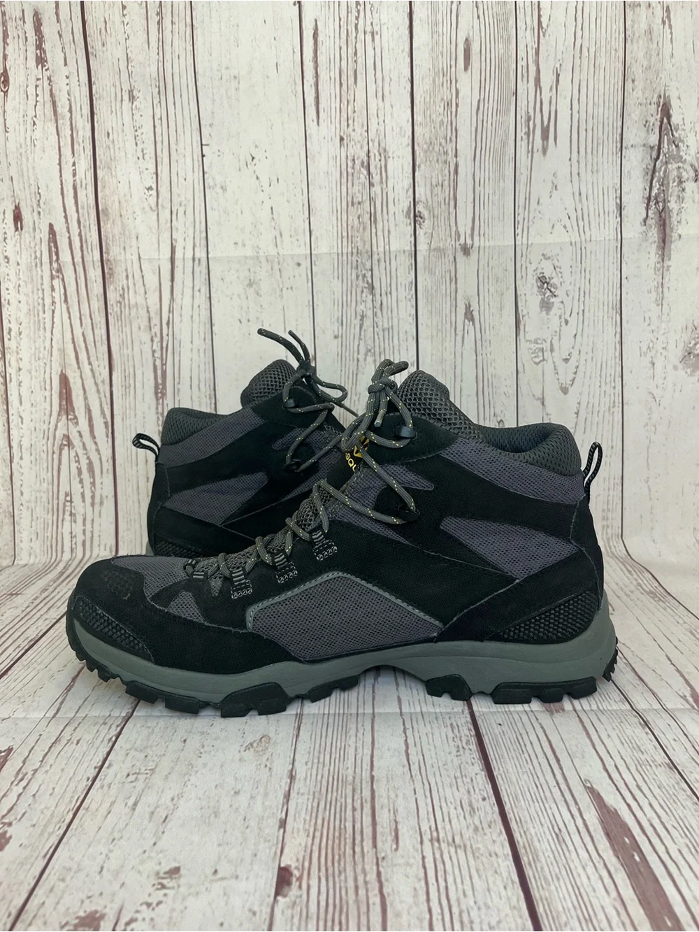 Vasque Inhaler II GTX Boots Men’s 13 Gray Trail Hiking Walking Trekking Shoes